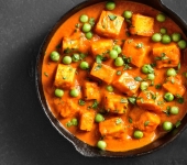 MUTTER PANEER