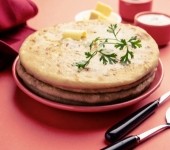 STUFFED PARATHA _ NAAN