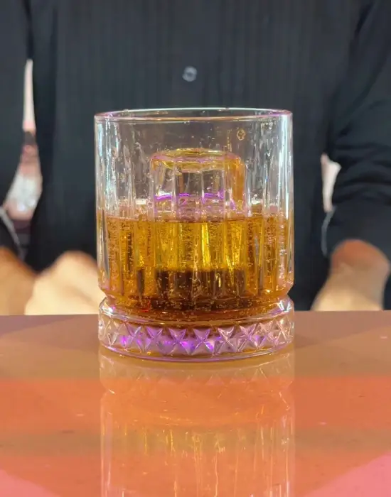 drink restaurant
